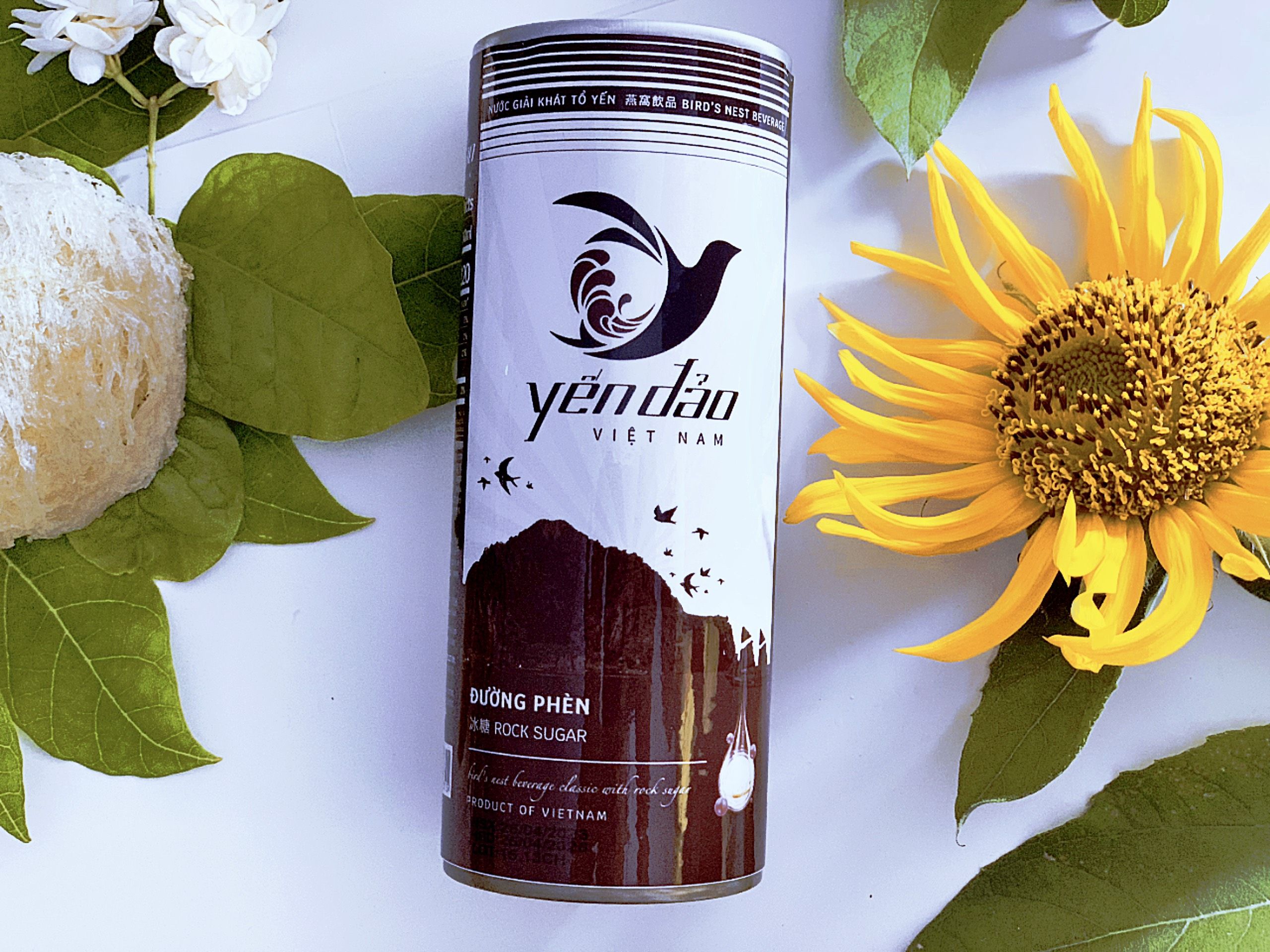 Nước giải khát Tổ Yến đường phèn 240ml 